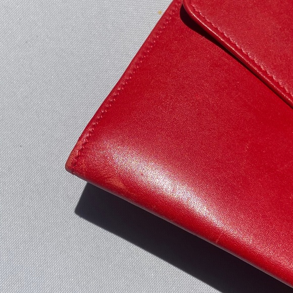 Aut. Dolce & Gabbana red wallet & passport holder - Picture 7 of 8